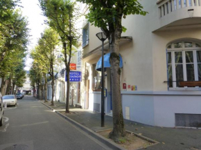 Trianon  Виши